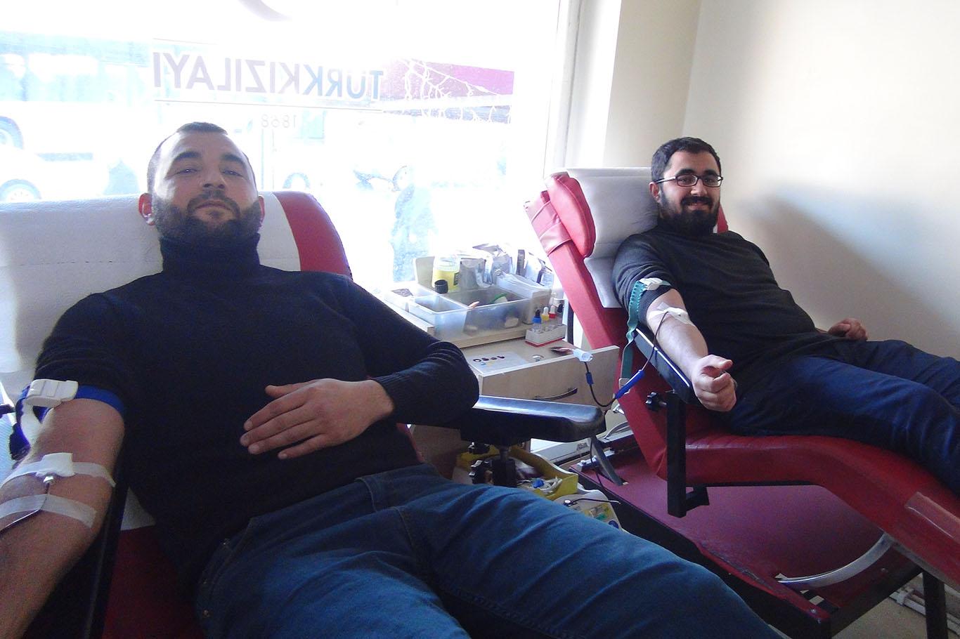 HÜDA PAR'dan kan bağışı kampanyasına destek devam ediyor